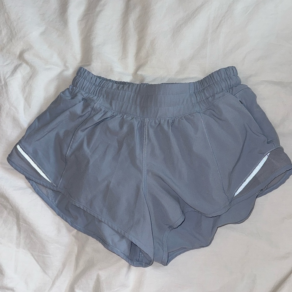 Lululemon low rise Hotty Hotty shorts